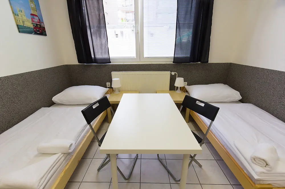 Hostel Seven Praga